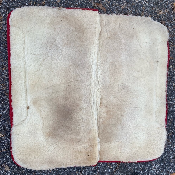 Professional choice saddle pad - Picture 2 of 3